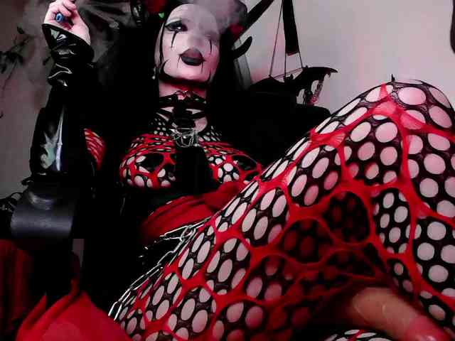 Devil-Imperatrix-Mazakin webcam