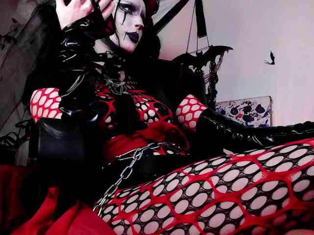 Devil-Imperatrix-Mazakin webcam