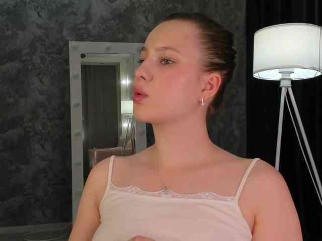 Candy-Cansew webcam