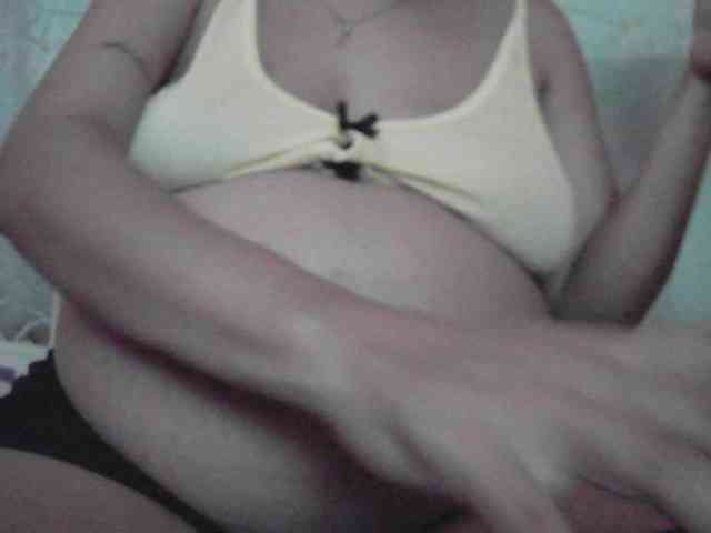 Mia_Laura