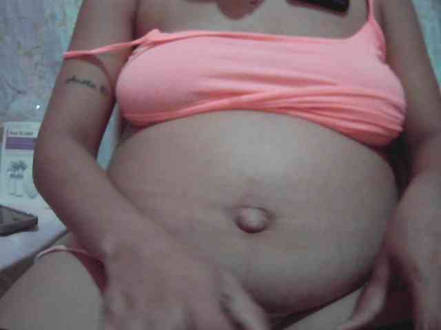 Mia_Laura webcam