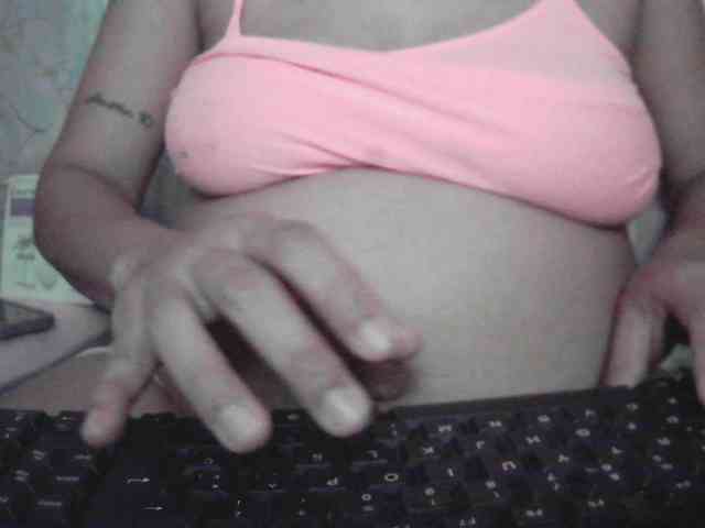 Mia_Laura webcam