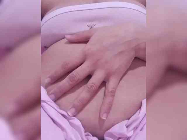 Mia_Laura webcam