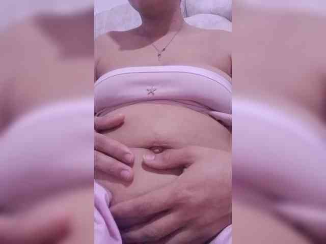Mia_Laura webcam