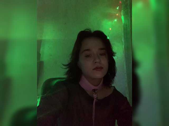 Mia-sweet's BongaCams show and profile