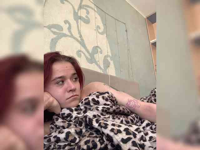 Mia-sweet webcam