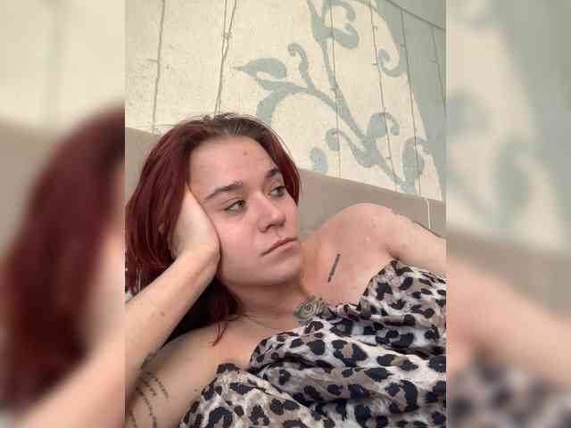 Mia-sweet webcam