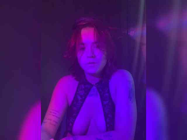 Mia-sweet webcam