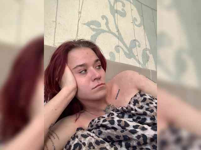 Mia-sweet webcam