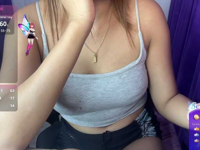 Janecumxx19 live cam on BongaCams