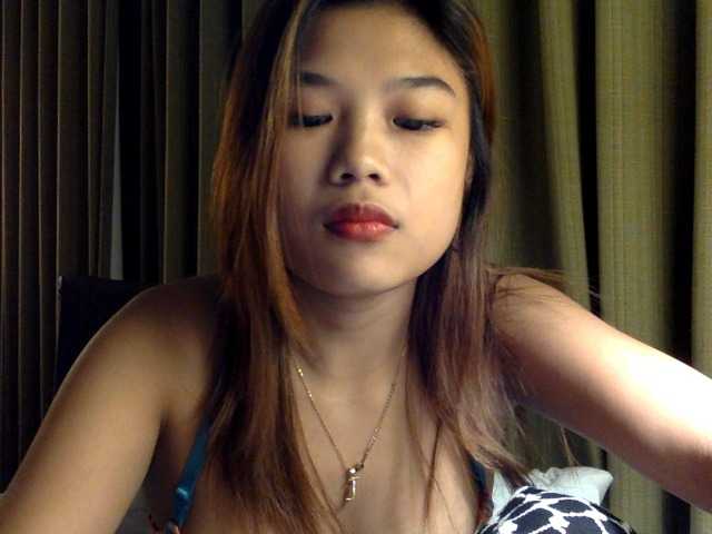 Janecumxx19 live cam on BongaCams