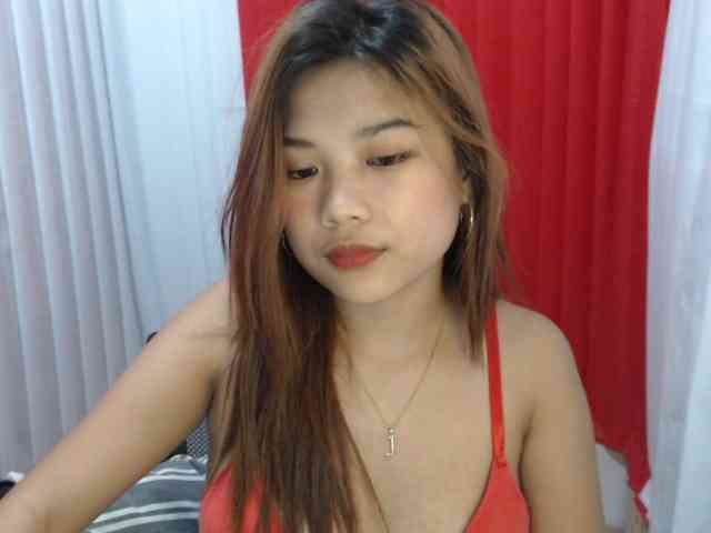 Janecumxx19 webcam
