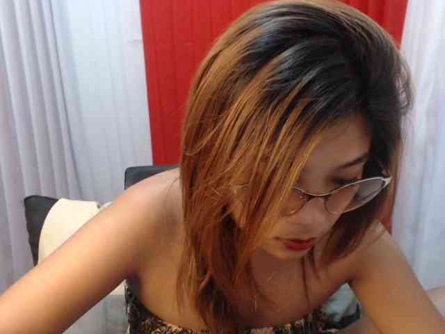 Janecumxx19 webcam