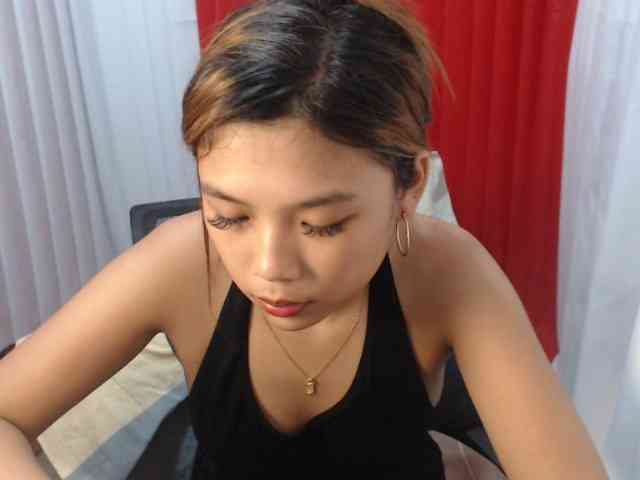 Janecumxx19 webcam