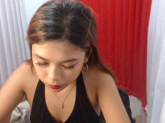 Janecumxx19 webcam