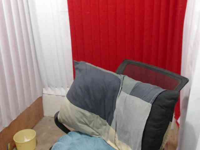 Janecumxx19 webcam