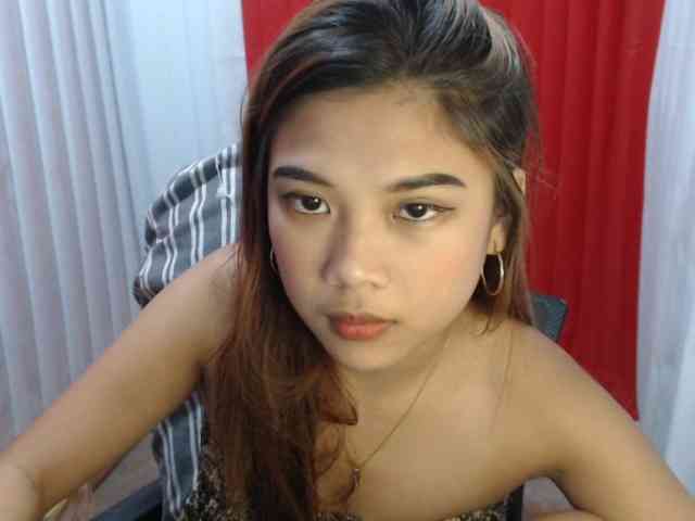 Janecumxx19 webcam