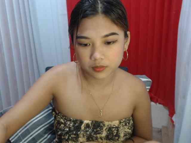 Janecumxx19 webcam