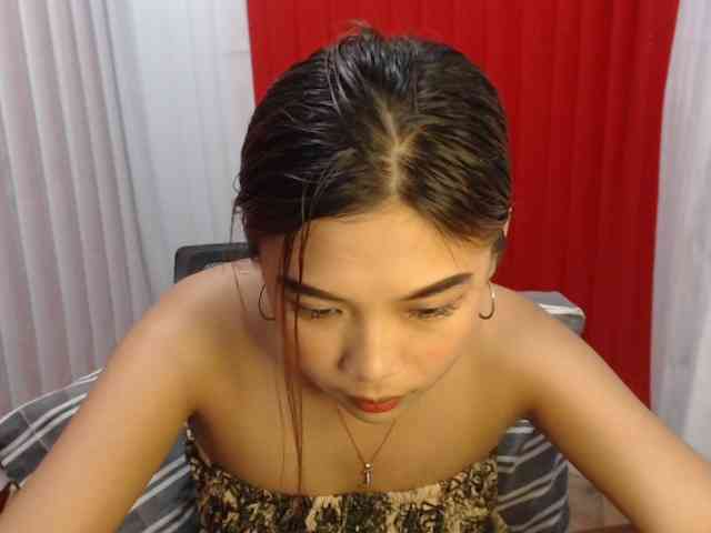 Janecumxx19 webcam