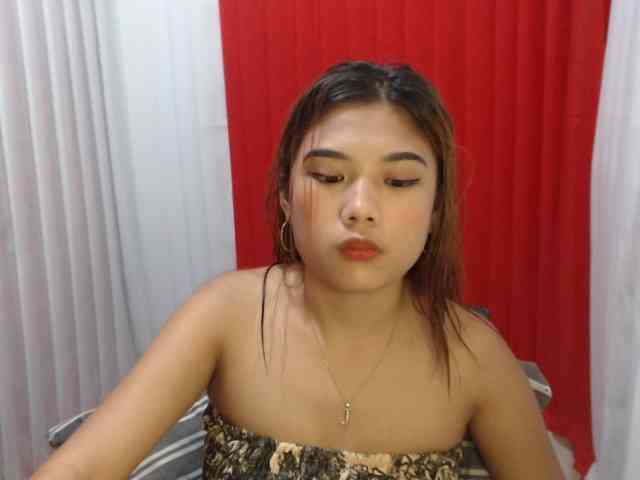 Janecumxx19 webcam