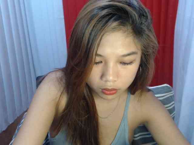 Janecumxx19 webcam