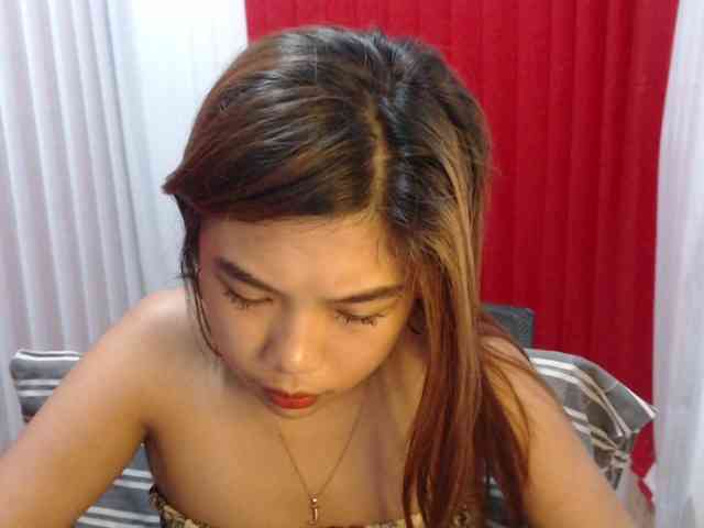 Janecumxx19 webcam