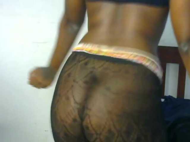 candychic live cam on BongaCams