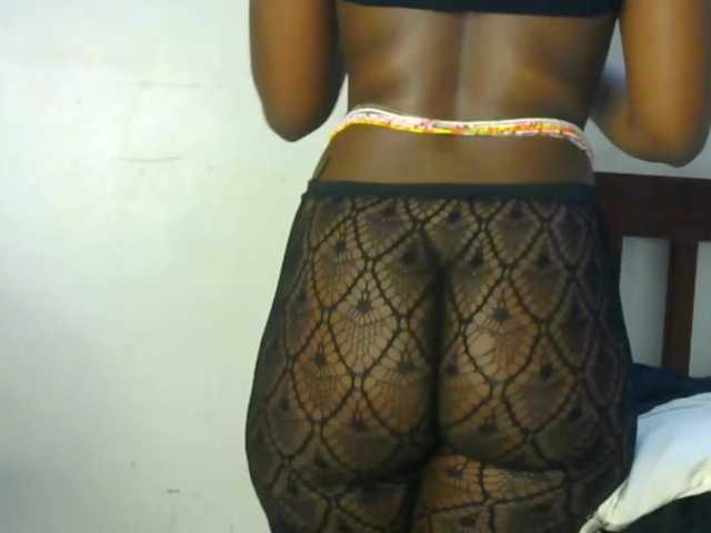 candychic live cam on BongaCams