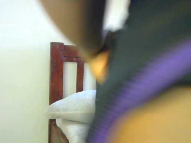 candychic — live female cam