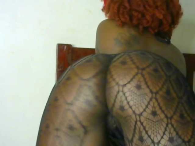 candychic live cam on BongaCams