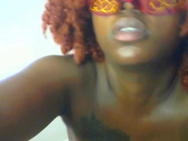 candychic live cam on BongaCams
