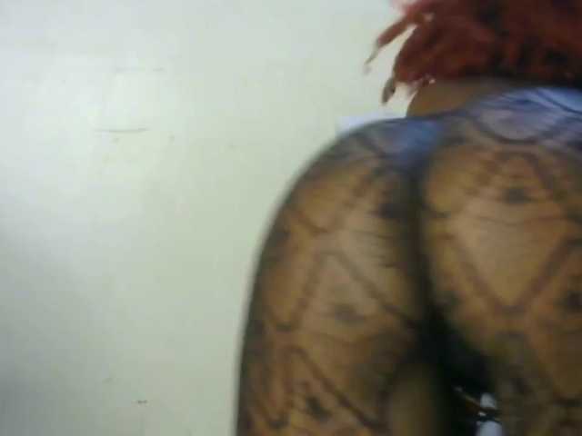 candychic live cam on BongaCams