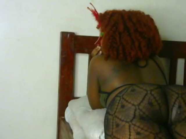 candychic live cam on BongaCams