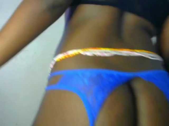 candychic live cam on BongaCams