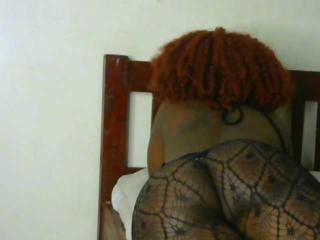 candychic live cam on BongaCams