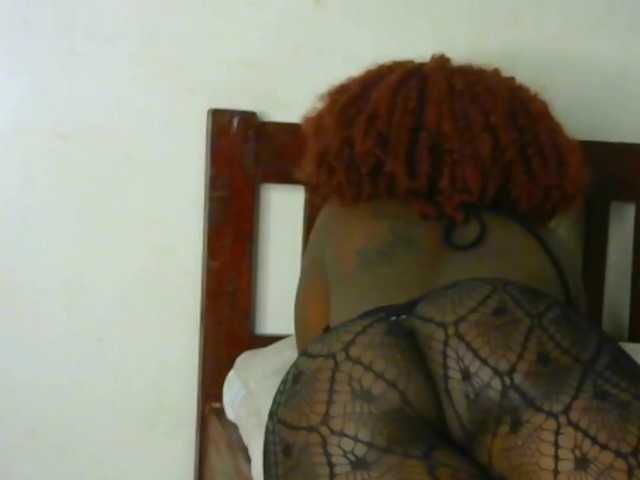 candychic live cam on BongaCams