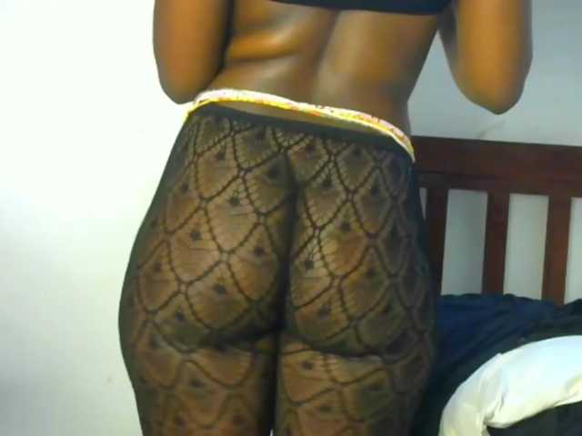 candychic live cam on BongaCams