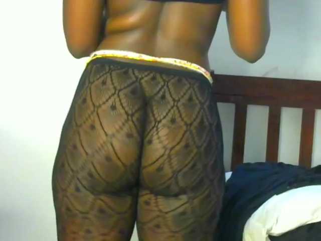 candychic live cam on BongaCams