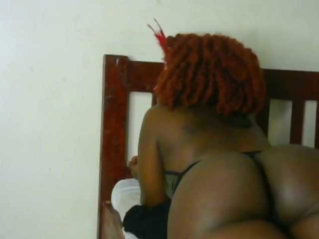 candychic live cam on BongaCams