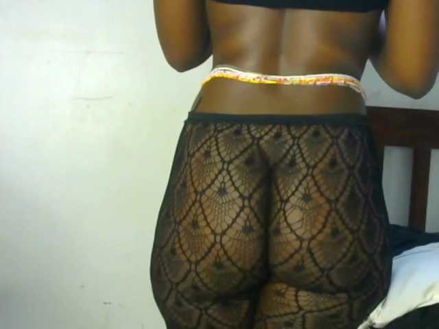 candychic live cam on BongaCams