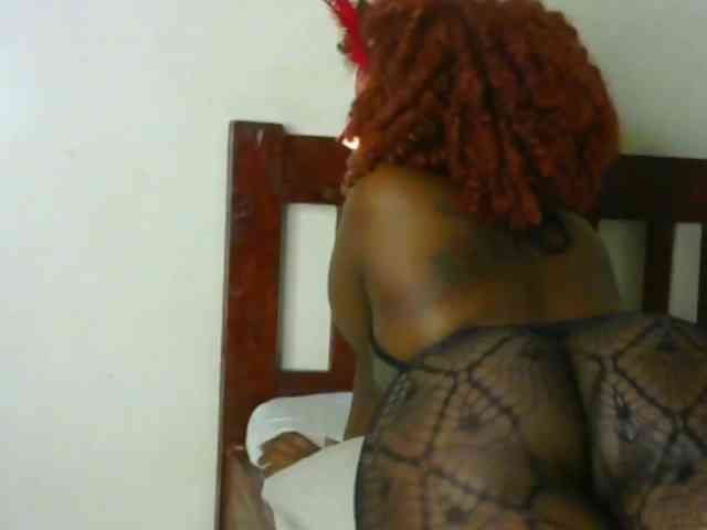candychic Live Webcam on BongaCams