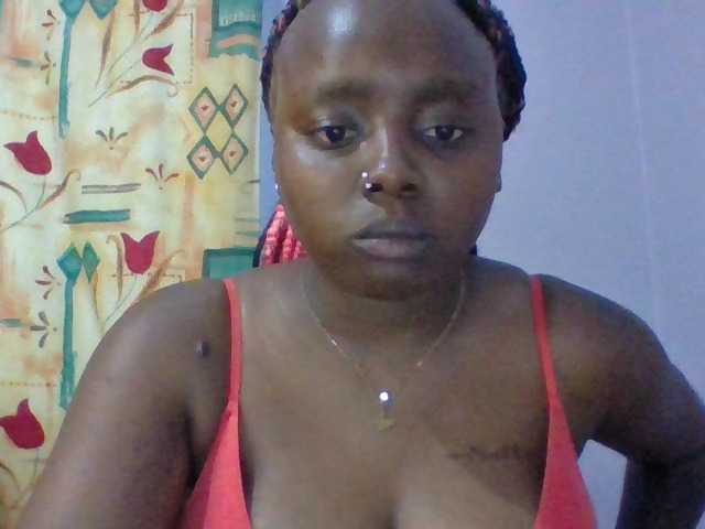 Sexie-boo live cam on BongaCams