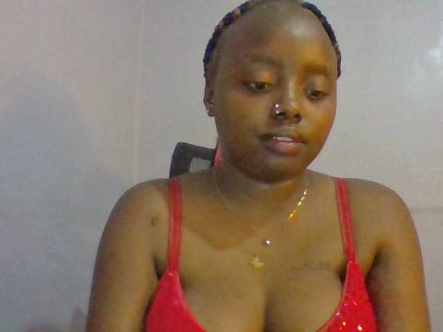 Sexie-boo live cam on BongaCams