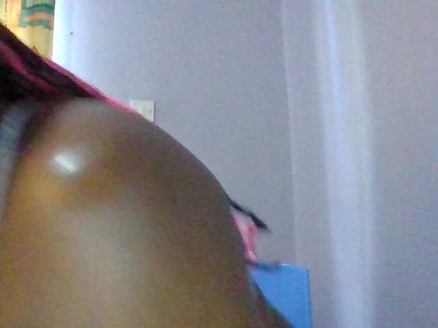 Sexie-boo live cam on BongaCams