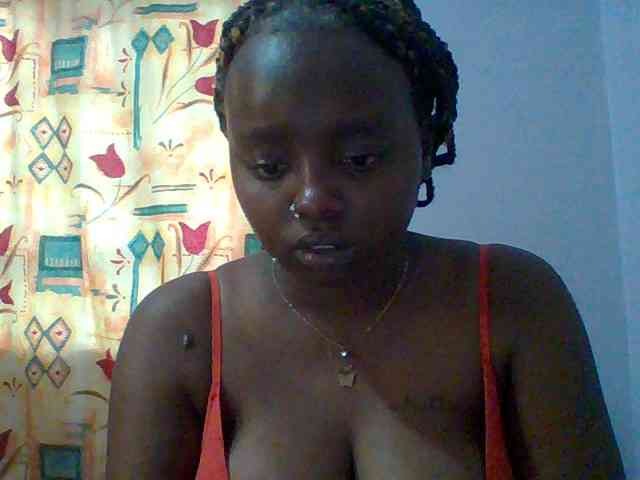 Sexie-boo webcam