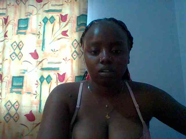 Sexie-boo webcam