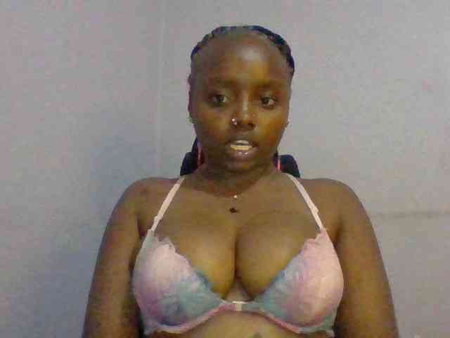Sexie-boo webcam