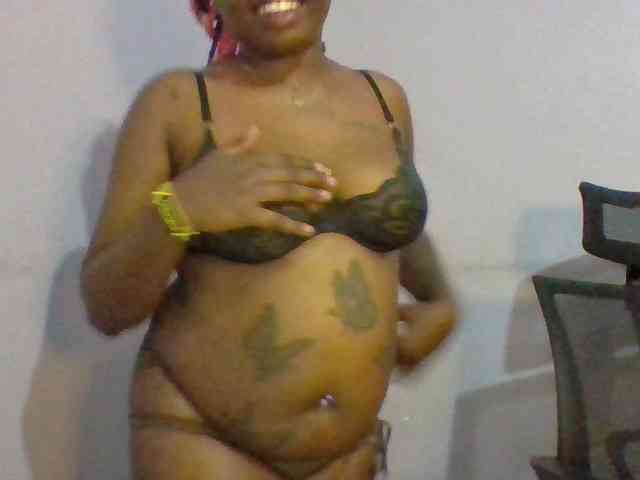 Sexie-boo webcam