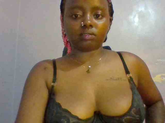 Sexie-boo webcam