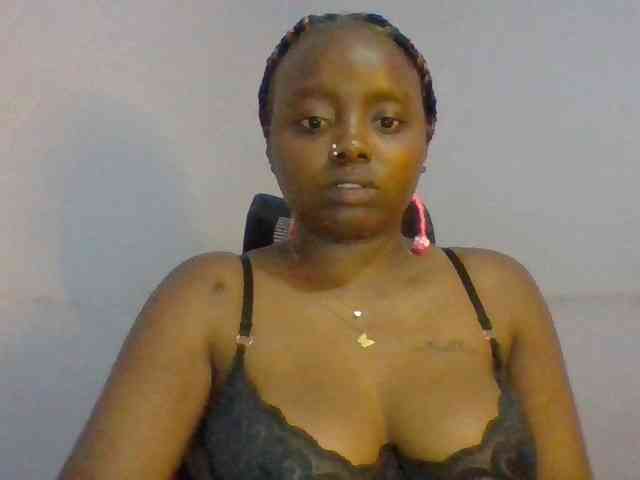 Sexie-boo webcam